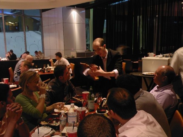 Corporate Magician Dubai Performing at a corporate lunch in Dubai